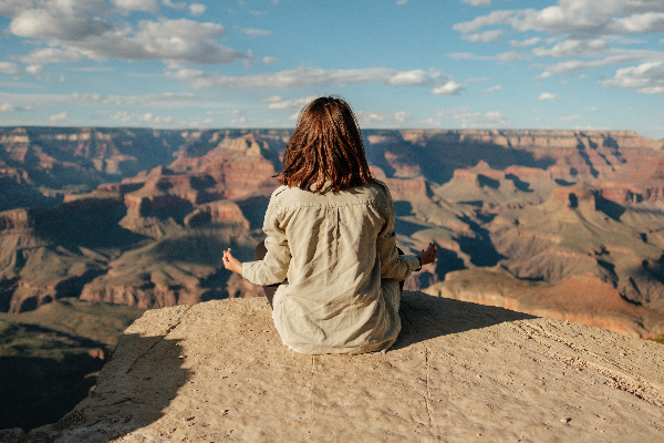 Taking a Digital Detox While in Lockdown