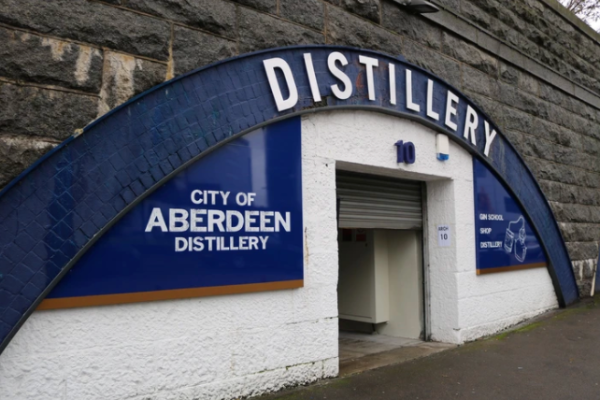 City of Aberdeen Distillery & Gin School slide 4