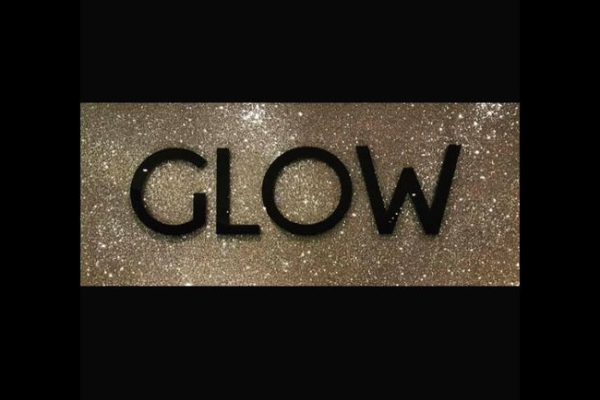 Glow Nails & Beauty slide 1