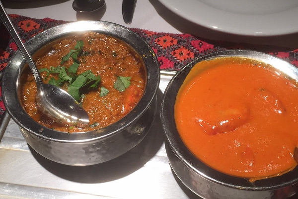 The Everest, Nepalese & Indian Restaurant slide 2
