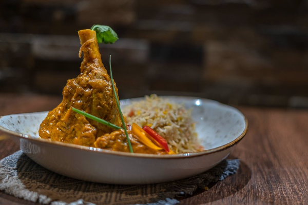 The Everest, Nepalese & Indian Restaurant slide 3